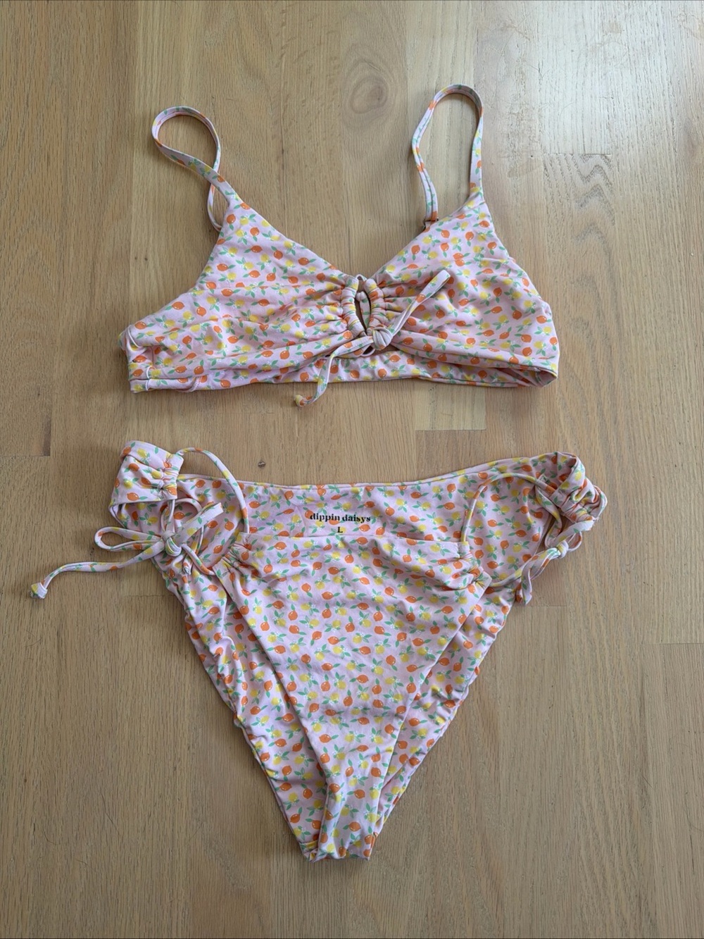 Dippin Daisys Bikini Lemon Ditsy Print Large Bottoms Medium Top Side Front Ties